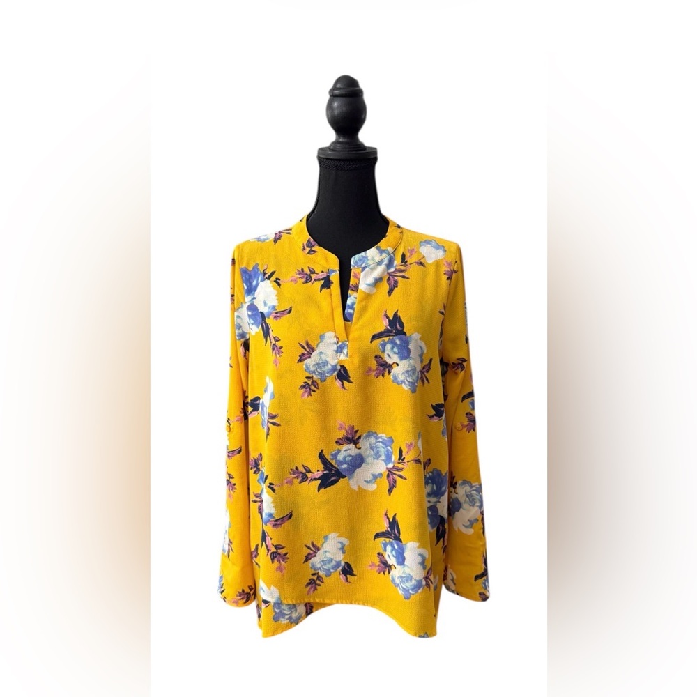 gibson Yellow and Blue Floral Women's Tunic Blouse